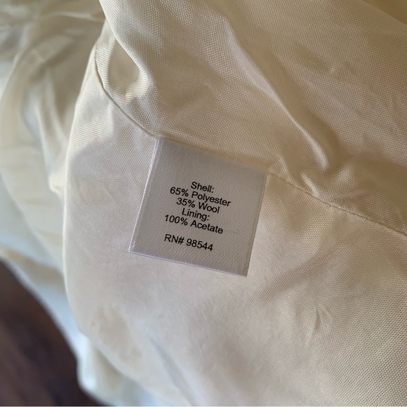 Tabitha Retro Single Button Textured Coat - Picture 12 of 16